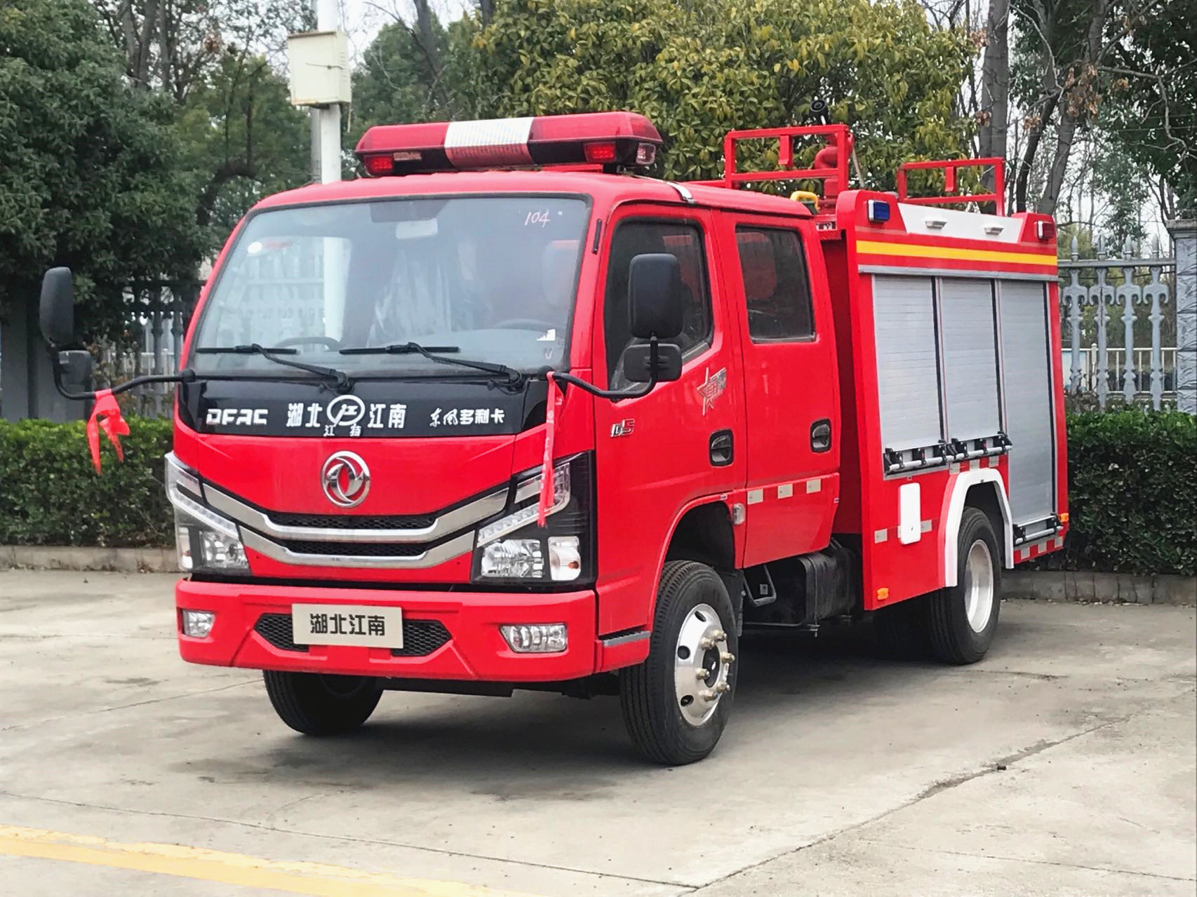 �|�L1���{����^����܇